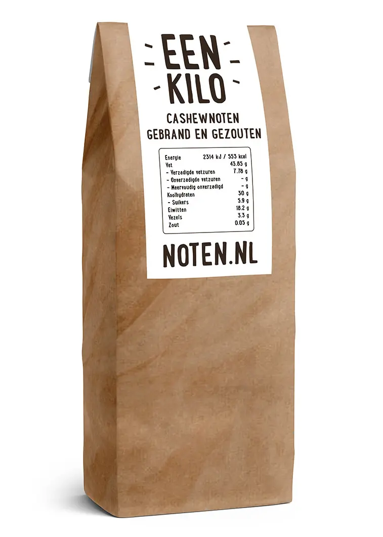 Een zakje met 1 kilo gebrande en gezouten cashewnoten van Noten.nl