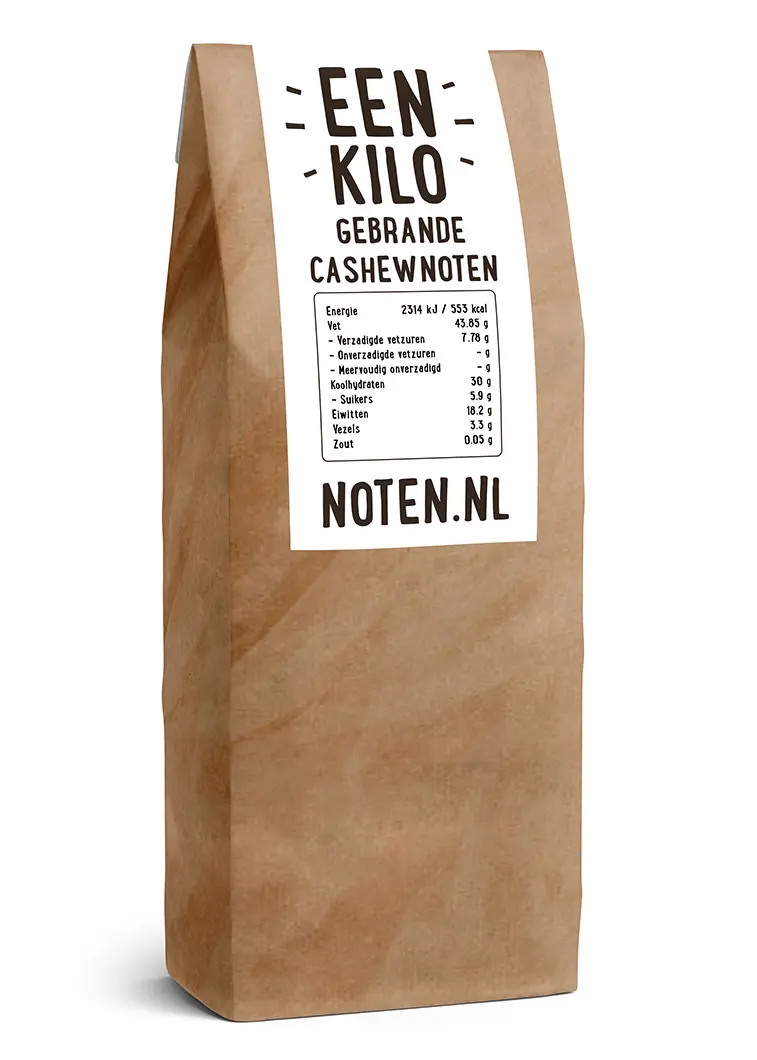 Een zakje met 1 kilo gebrande, ongezouten cashewnoten